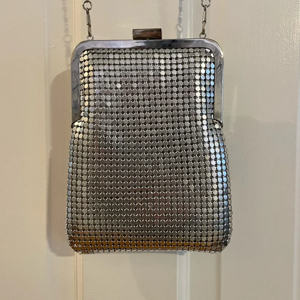 Small Silver Clutch/Crossbody Evening Bag - Picture 1 of 6